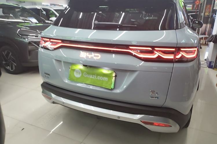 BYD Song L DM-i 2025 — фото 5