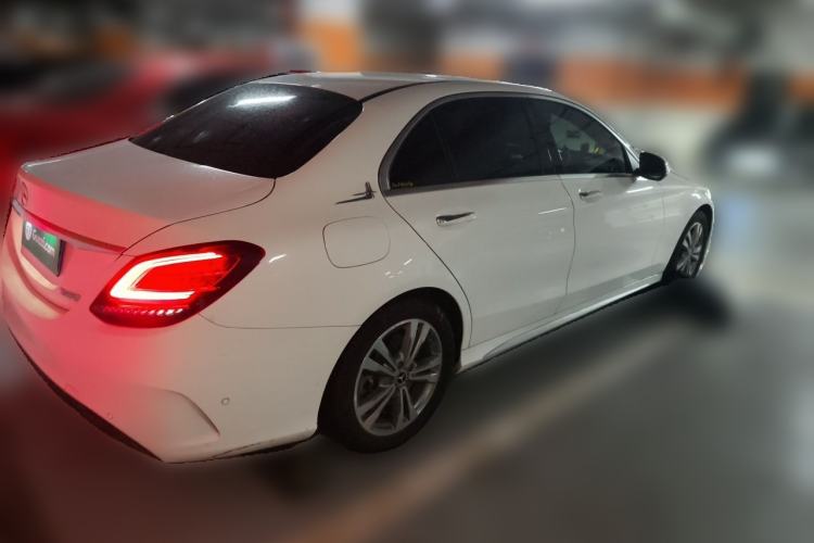 Mercedes-Benz C 200 L 2020 — фото 4