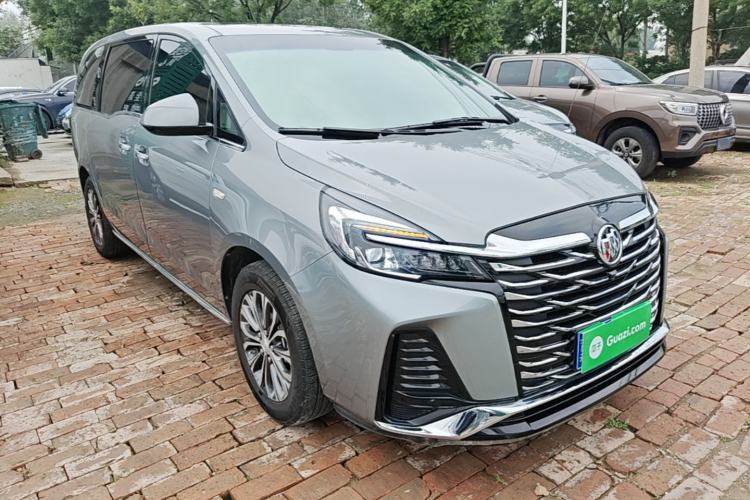 Buick GL8 2023 — 3