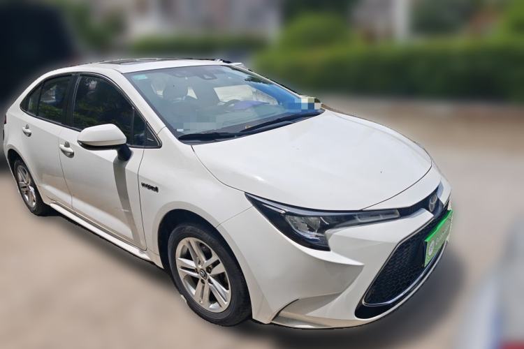 Toyota Corolla 2021 — фото 3
