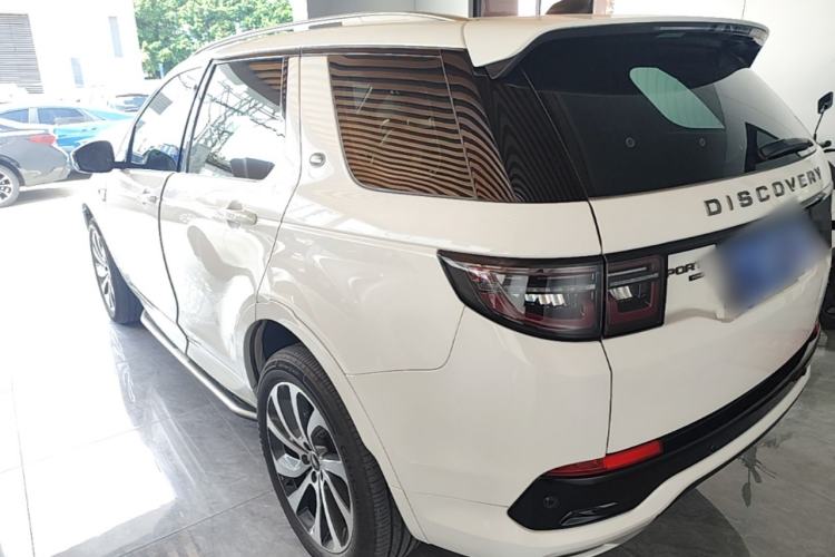 Land Rover Discovery Sport 2022 — фото 4