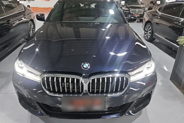 BMW 525Li 2021 — фото 2