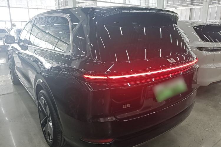 Li Auto L9 2025 — 4