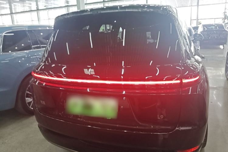 Li Auto L9 2025 — 5