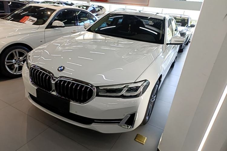 BMW 530Li 2023 — фото 1