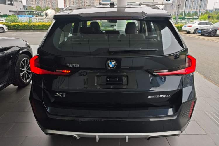 BMW x1 2023 — 5