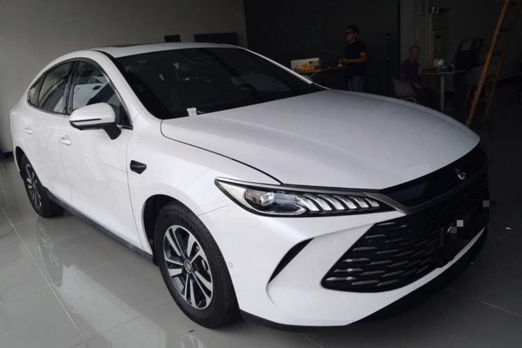 BYD Qin PLUS 2025 — 3
