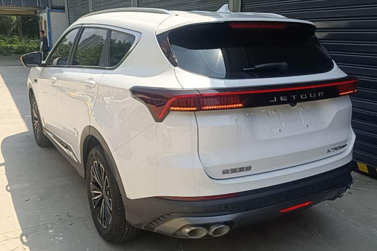 Jetour X70 Plus 2021 — 4