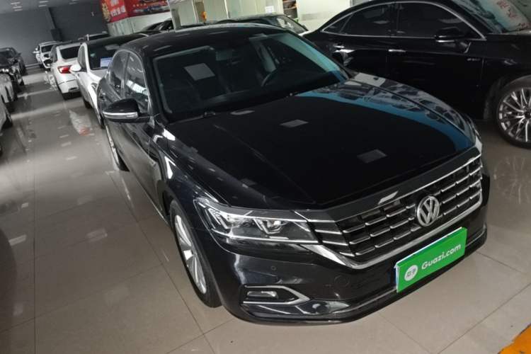 Volkswagen Passat 2020 — 3