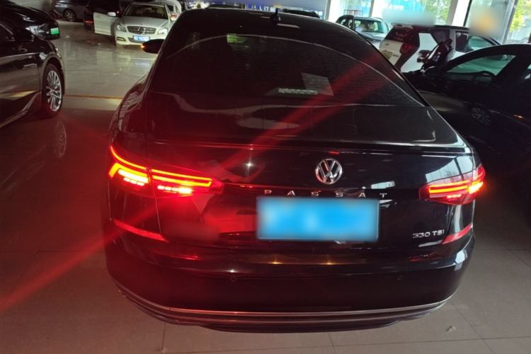 Volkswagen Passat 2020 — 5