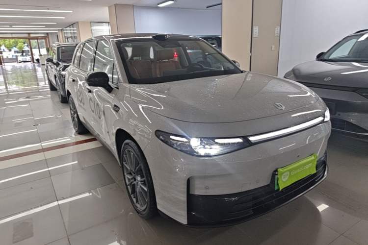 Leapmotor C10 2026 — 3