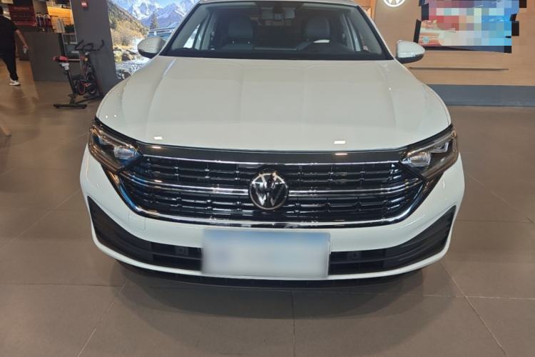 Volkswagen Sagitar 2026 — 2
