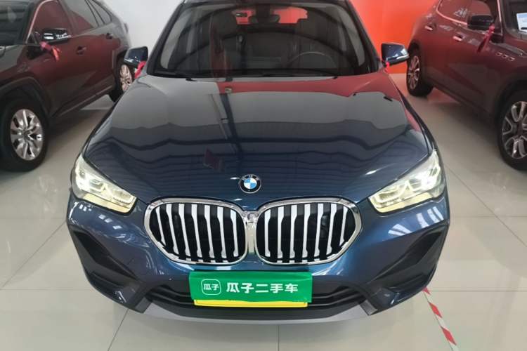 BMW X1 2021 — фото 2