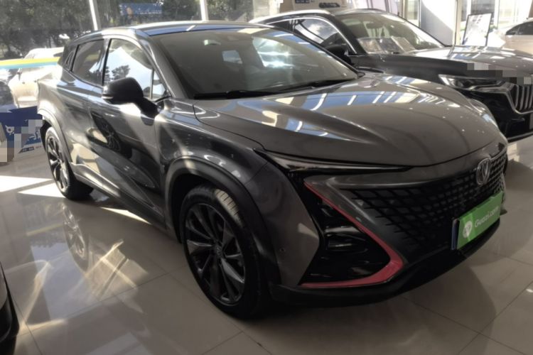 ChangAn UNI-T 2020 — 3