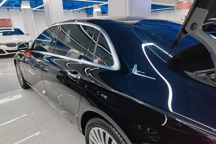 Mercedes-Benz E 300 L 2023 — фото 4