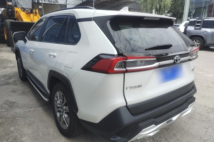 Toyota RAV4 2020 — 4