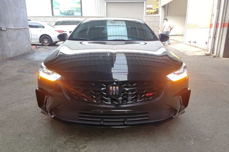 Buick Regal 2024 — 2