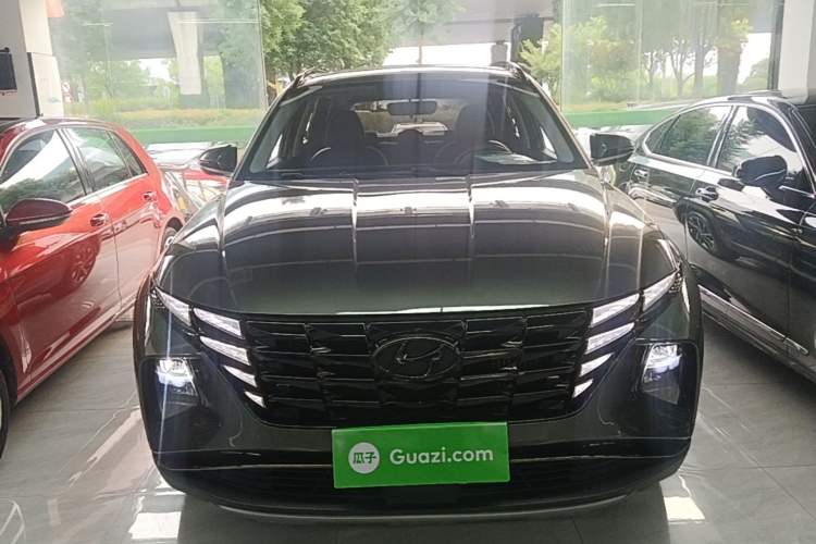 Hyundai Tucson 2023 — 2