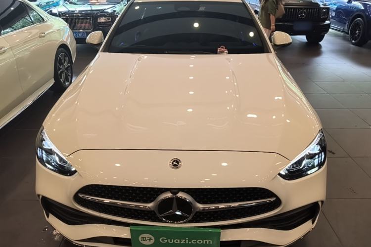 Mercedes-Benz C 200 L 2024 — 2