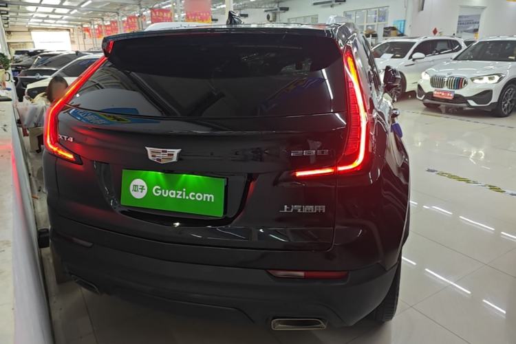 Cadillac XT4 2021 — 5