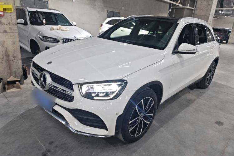 Mercedes-Benz GLC 260 L 2020 — фото 1