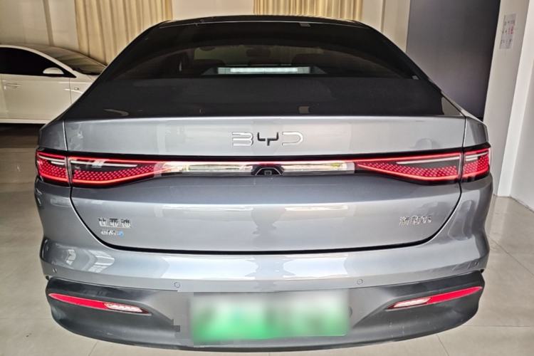 BYD Seal 05 DM-i 2025 — фото 5