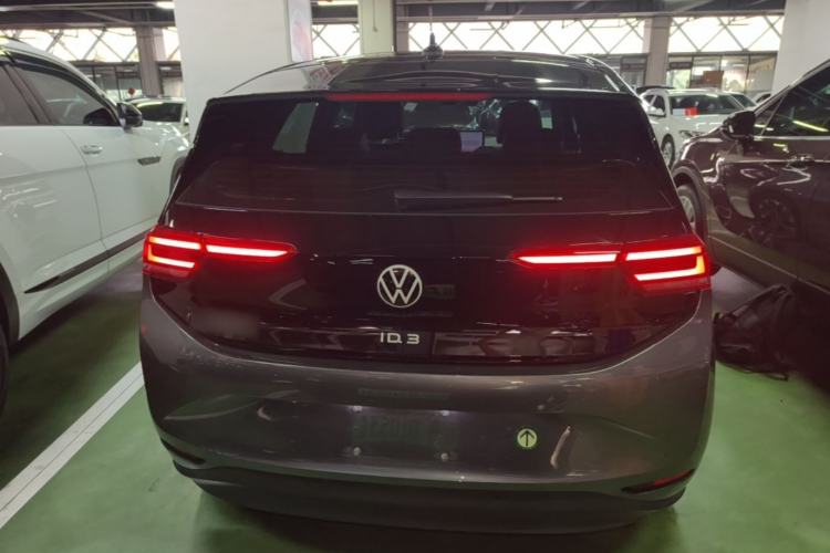 Volkswagen ID.3 2025 — 5