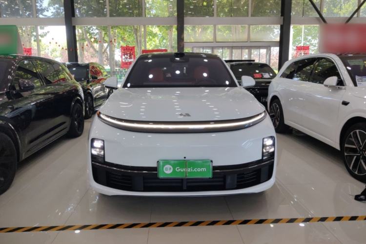 Li Auto L7 2025 — 2