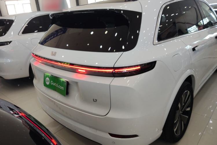 Li Auto L7 2025 — 5