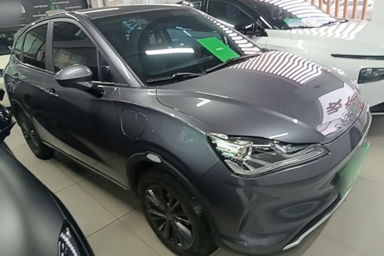 Neta V 2022 — 3