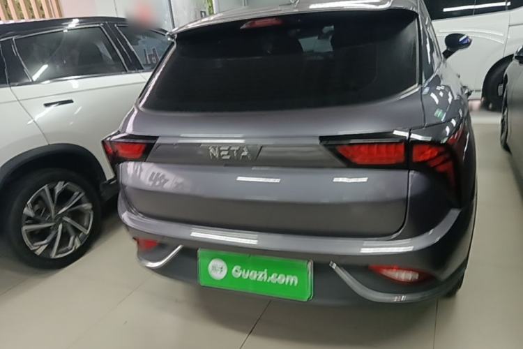 Neta V 2022 — 5