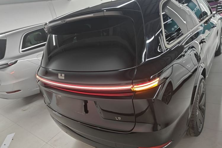 Li Auto L9 2025 — 5
