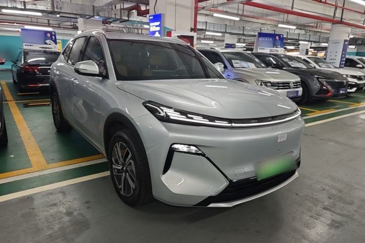 Geely Xingjian 7 2025 — 3
