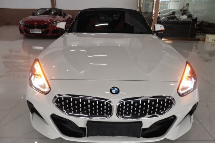 BMW Z4 2022 — 2