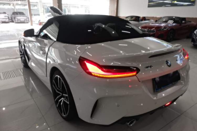 BMW Z4 2022 — 4