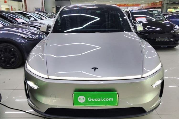 Tesla Model Y L 2025 — 2