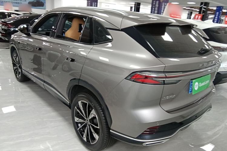Roewe RX5 2023 — фото 4
