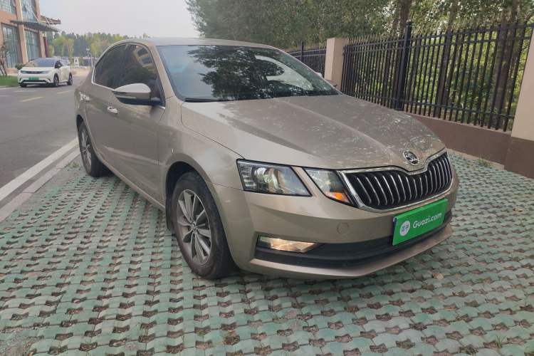 Skoda octavia 2022 — фото 3