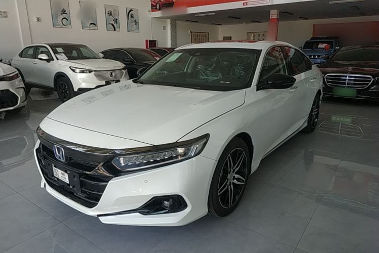 Honda Accord 2022 — фото 1