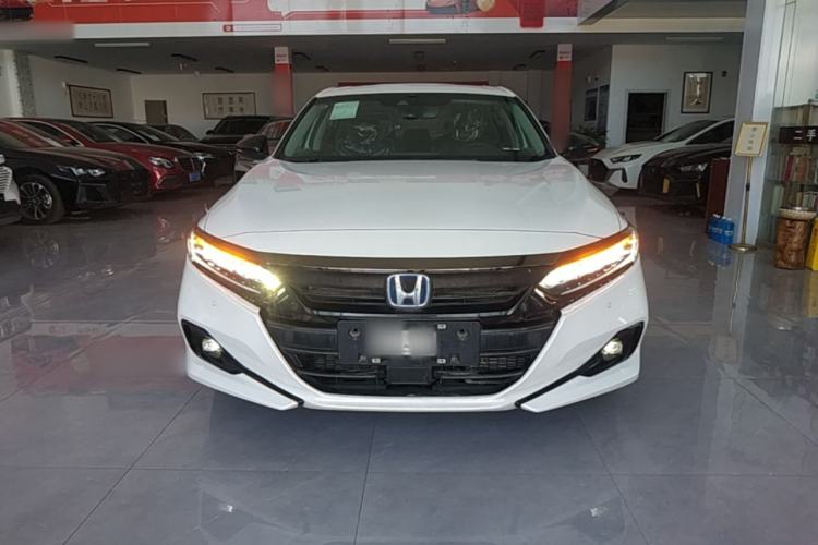 Honda Accord 2022 — фото 2
