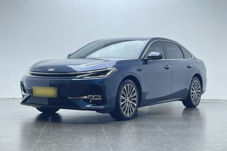 Geely Galaxy A7 2025 — фото 1