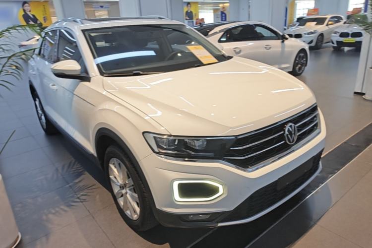 Volkswagen T-ROC 2021 — фото 3