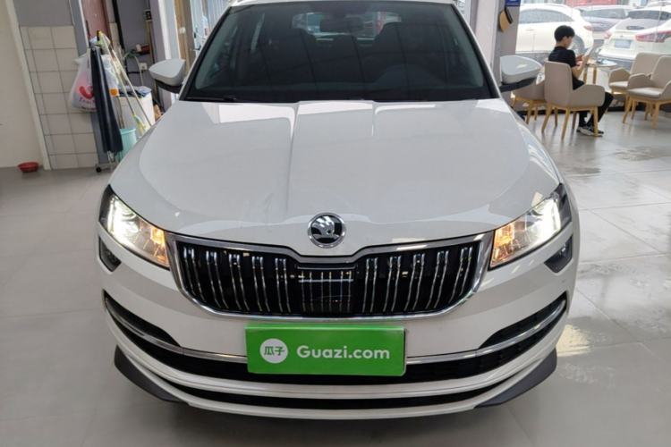 Skoda karoq 2025 — фото 2
