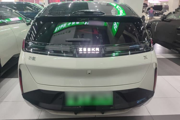 Zeekr Zeekr X 2025 — 5