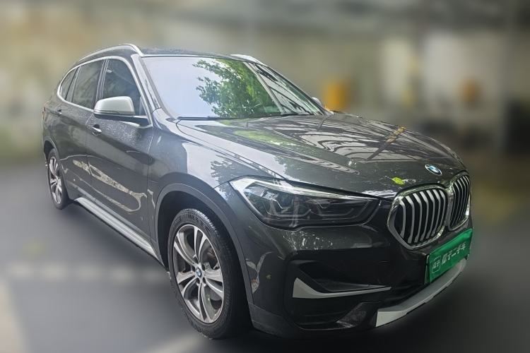 BMW X1 2021 — фото 3