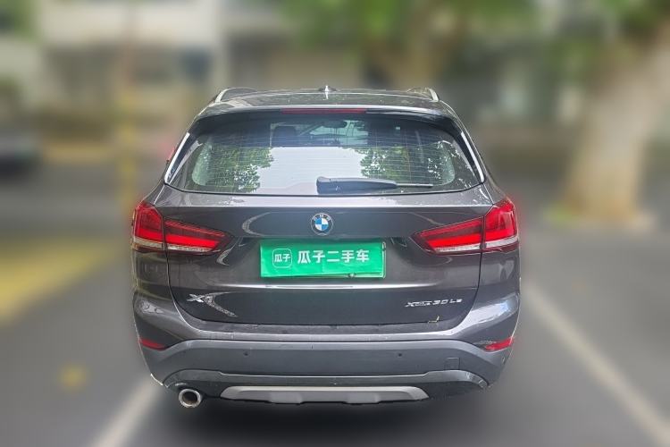 BMW X1 2021 — фото 5