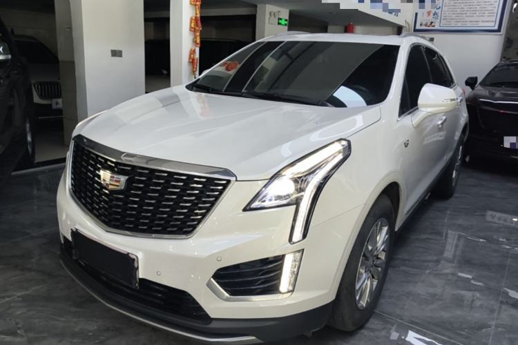 Cadillac XT5 2022 — фото 1