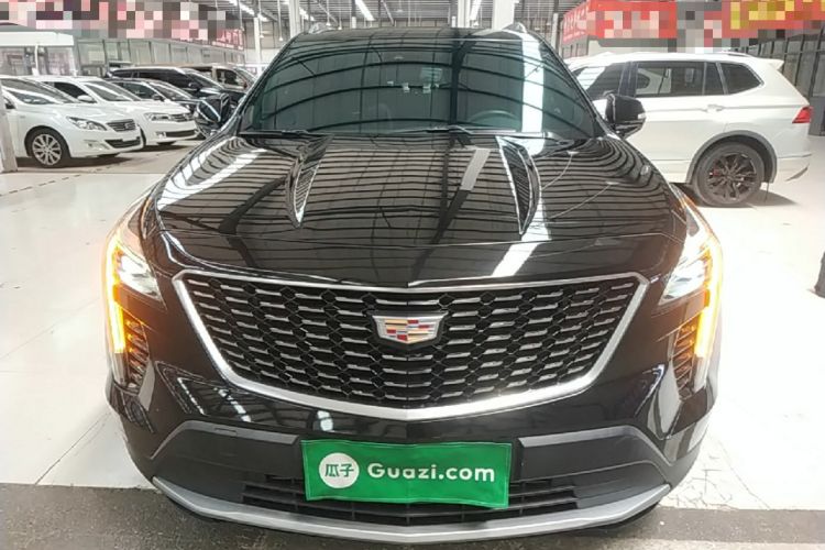 Cadillac XT4 2022 — 2