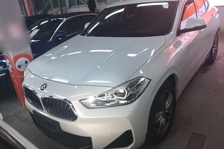 BMW X2 2021 — 2