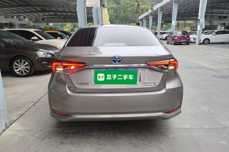 Toyota Corolla 2023 — 5